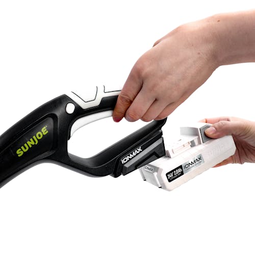 adding IONMAX 24V battery to Sun Joe Cordless Telescoping Pruning Saw