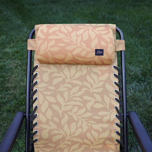 Close-up of the headrest pillow on the 26-inch Amber Leaf Reclining Sling Chair.