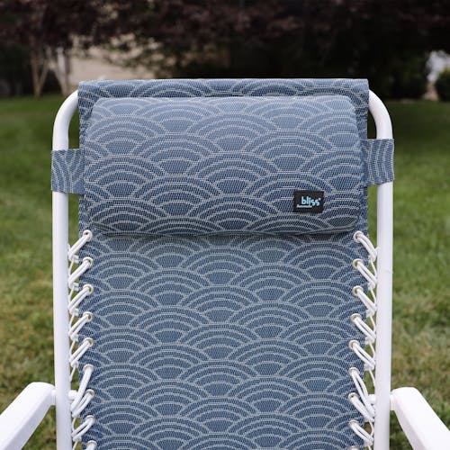 Close-up of the headrest pillow on the 26-inch Blue Scallop Reclining Sling Chair.