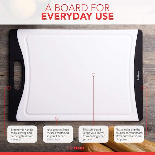 Infographic for the cutting board showing its features: ergonomic handle, juice grooves, soft board, plastic side grip.