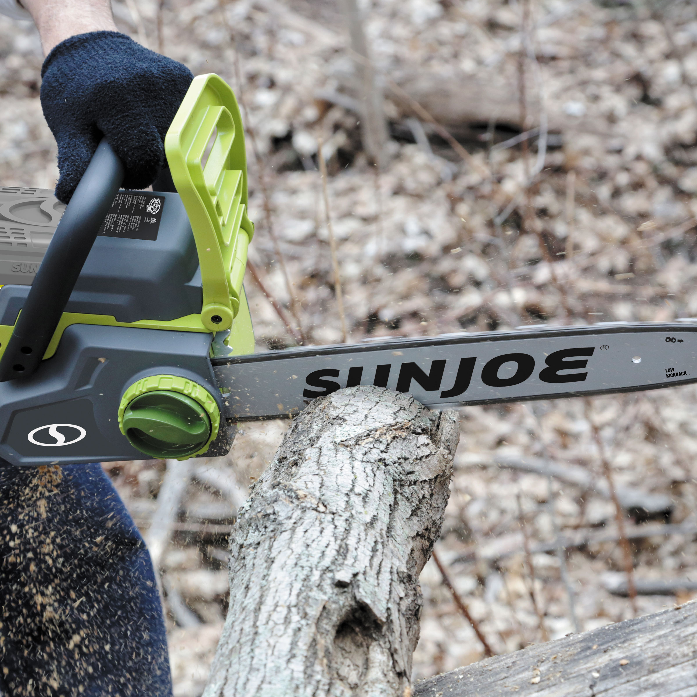 40 Volt Cordless 16 Inch Chain Saw 